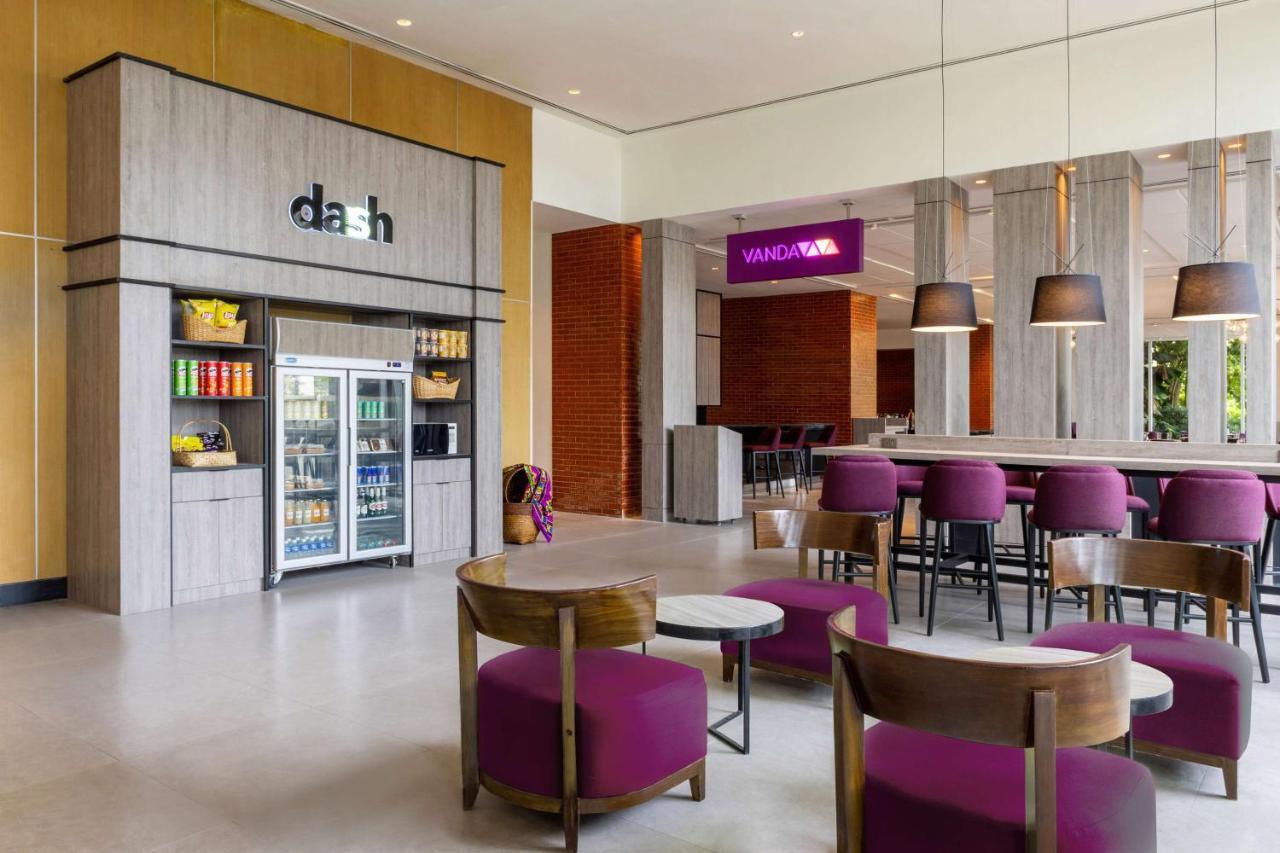 Park Inn By Radisson Davao City Exteriör bild